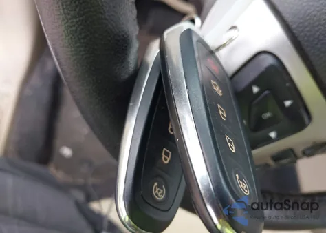 2019 Ford Taurus Sel z USA, uszkodzony, nr VIN 1FAHP2E86KG102590